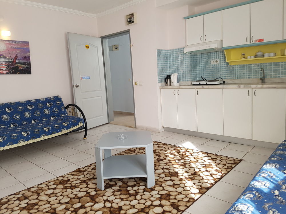 Belle Ocean Apart Otel Аланя Екстериор снимка