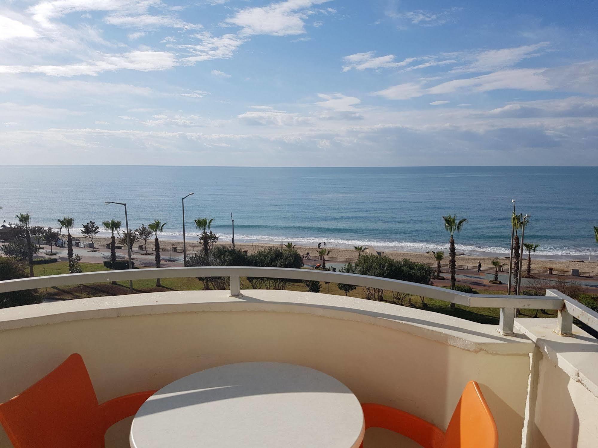 Belle Ocean Apart Otel Аланя Екстериор снимка